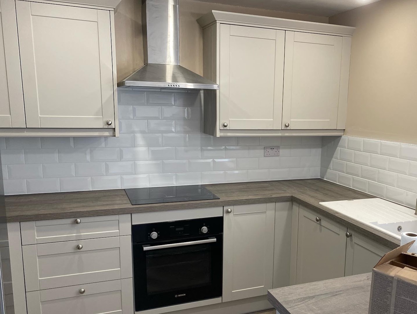 Remarkable Tiling & Painting — Photos 8