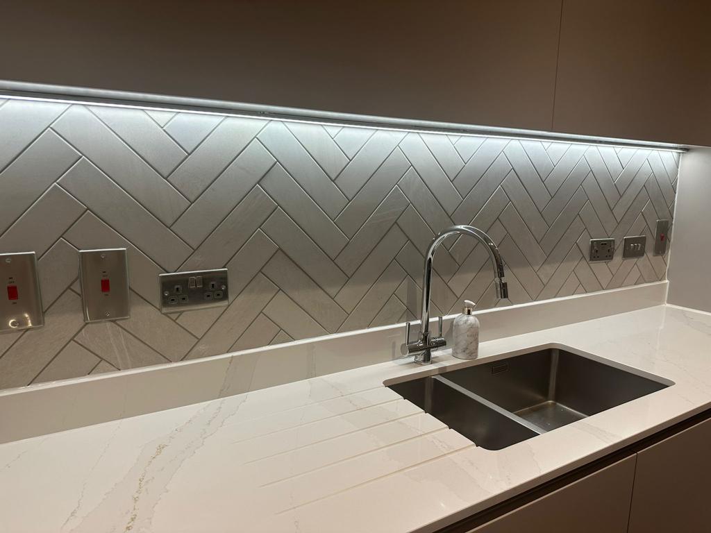 Remarkable Tiling & Painting — Photos 10